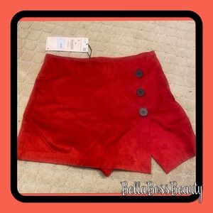 🙌Zara Red Suede Asymmetrical Skort with buttons NWT